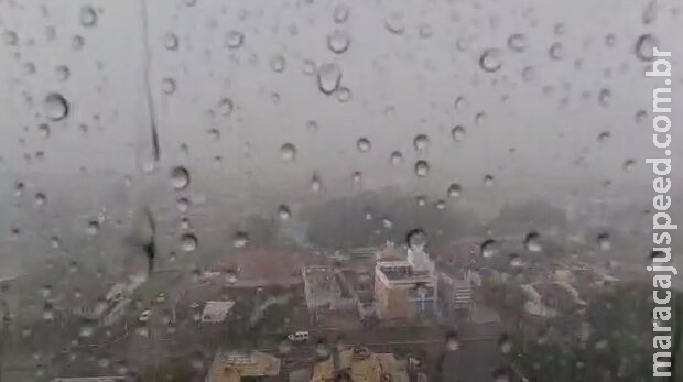 Frente fria avança nesta terça-feira a MS com chuvas e queda de granizo