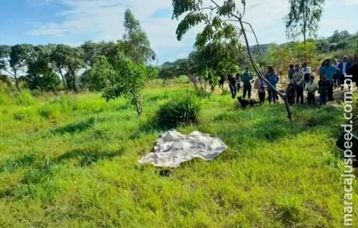 Garoto de dez anos mata padrasto com 8 facadas para defender a mãe