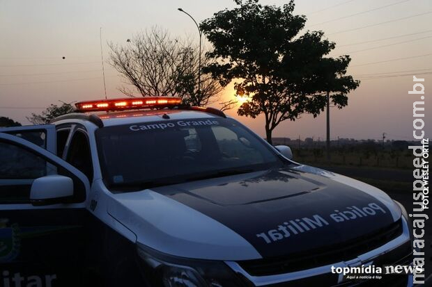 Homem pede carne, invade sítio e ameaça matar idosa em Corumbá Homem pede carne, invade sítio e ameaça matar idosa em Corumbá