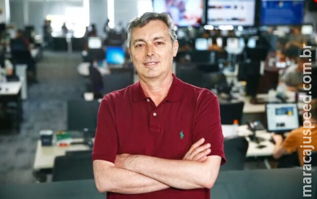Jornalista David Coimbra morre vítima de câncer Jornalista David Coimbra morre vítima de câncer