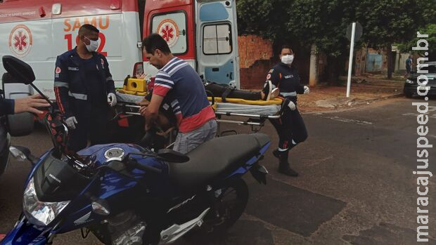 Motociclista fica ferida em acidente na Mata do Jacinto
