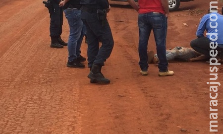No Assentamento João Batista, homem de 68 anos dorme embriagado na rua e termina sendo atropelado No Assentamento João Batista, homem de 68 anos dorme embriagado na rua e termina sendo atropelado