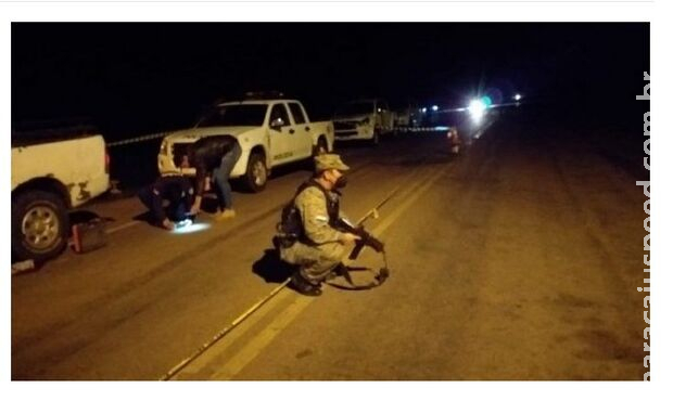 Policial é baleado durante caça de assassinos no Paraguai Policial é baleado durante caça de assassinos no Paraguai