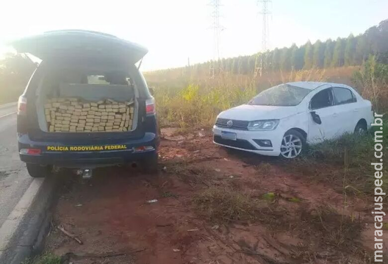 Traficante é preso após capotar veículo com 170 quilos de maconha