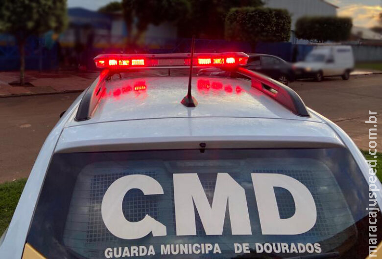 Adolescente de 15 anos é apreendida com Adolescente de 15 anos é apreendida com