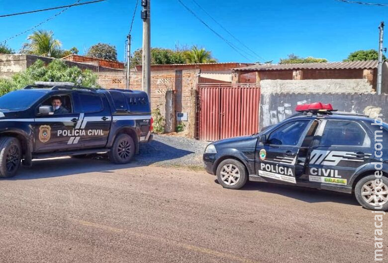 Após denúncia, homem torturado em "tribunal do crime" é resgatado com vida Após denúncia, homem torturado em "tribunal do crime" é resgatado com vida