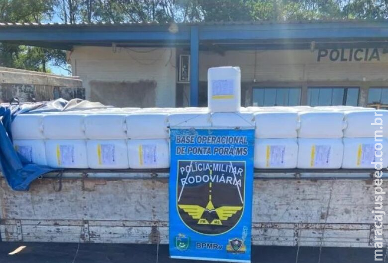 Carga de agrotóxico avaliada em mais de R$ 3 milhões é apreendida Carga de agrotóxico avaliada em mais de R$ 3 milhões é apreendida