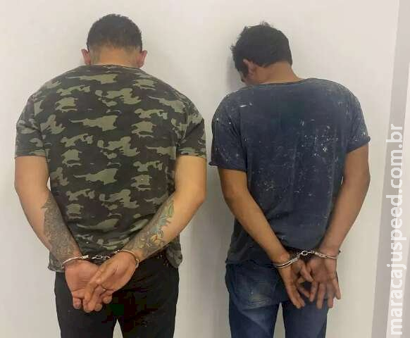 Dupla é presa por manter homem em cárcere, roubar e vender Amarok no Paraguai Dupla é presa por manter homem em cárcere, roubar e vender Amarok no Paraguai