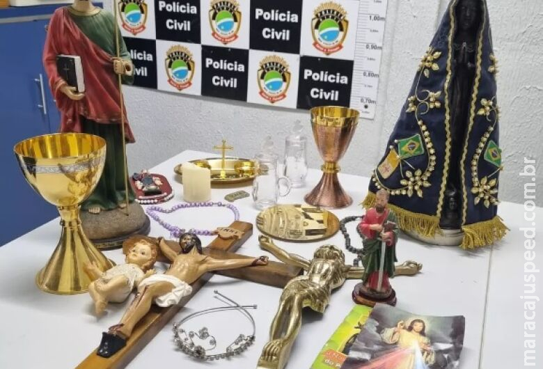 Estudantes furtam objetos de igreja católica e trocam por droga Estudantes furtam objetos de igreja católica e trocam por droga