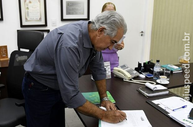 Governo de MS amplia vagas e nomeia 532 aprovados em concursos de polícias Governo de MS amplia vagas e nomeia 532 aprovados em concursos de polícias