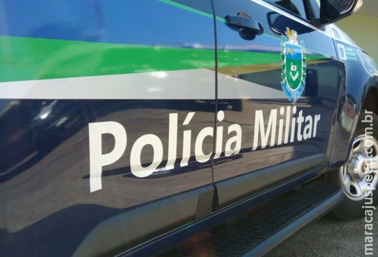 Homem é preso após ameaçar os pais e colocar fogo em carro da família em Paranaíba Homem é preso após ameaçar os pais e colocar fogo em carro da família em Paranaíba