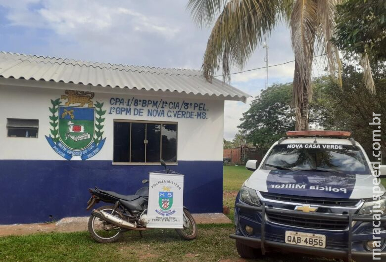 Homem é preso pilotando motocicleta com placa adulterada Homem é preso pilotando motocicleta com placa adulterada