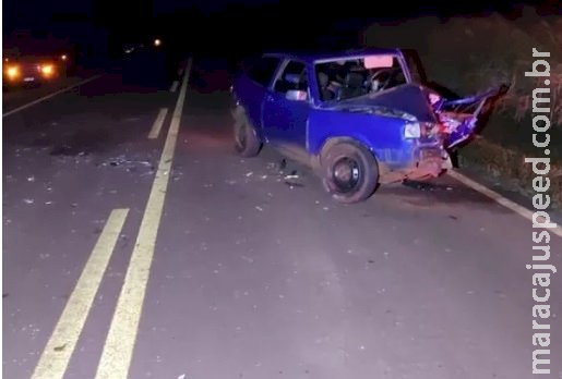 Homem morre e outro fica ferido após colisão em rodovia de MS Homem morre e outro fica ferido após colisão em rodovia de MS