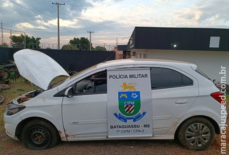 Homem sofre acidente com veículo furtado e acaba preso Homem sofre acidente com veículo furtado e acaba preso