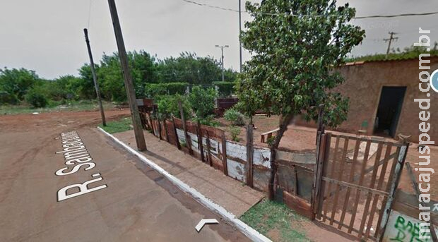 Homem vai até a casa da ex-namorada para buscar pertences e espanca adolescente nas Moreninhas Homem vai até a casa da ex-namorada para buscar pertences e espanca adolescente nas Moreninhas