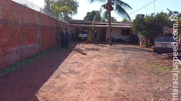 Idoso é encontrado morto com tiros pelo corpo no Centenário Idoso é encontrado morto com tiros pelo corpo no Centenário
