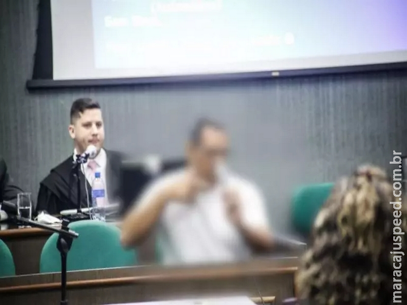 Júri popular de taxista acusado de tentar matar esposa a tiros após desconfiar de traição é adiado