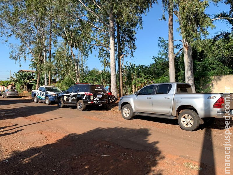 Maracaju: Ocorrência de suicídio é atendido pela a Polícia Militar, Corpo de Bombeiros e Polícia Civil na Vila Juquita Maracaju: Ocorrência de suicídio é atendido pela a Polícia Militar, Corpo de Bombeiros e Polícia Civil na Vila Juquita