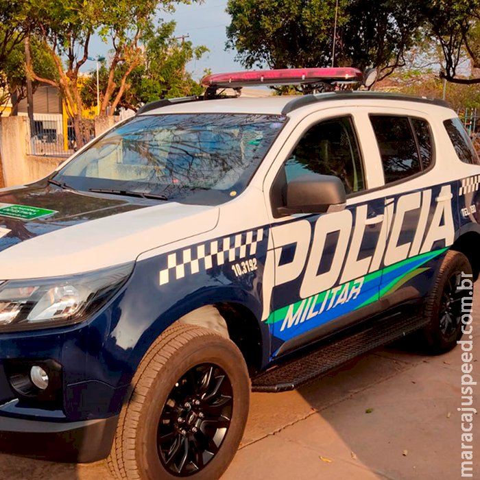 Morador denuncia tabacaria após brigas e perturbação constantes Morador denuncia tabacaria após brigas e perturbação constantes
