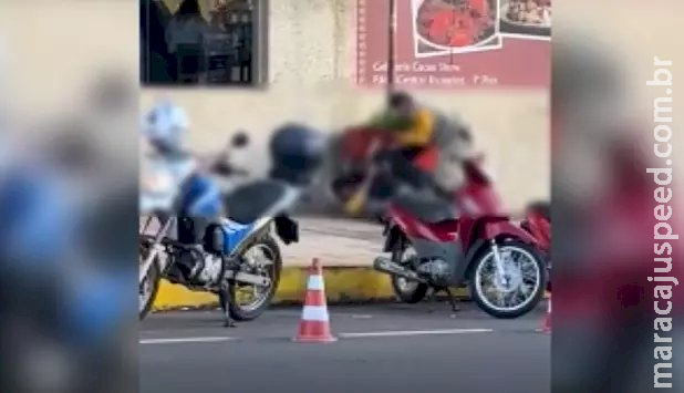 Motoentregador é imobilizado com ‘mata-leão’ por agente de trânsito em MS Motoentregador é imobilizado com ‘mata-leão’ por agente de trânsito em MS