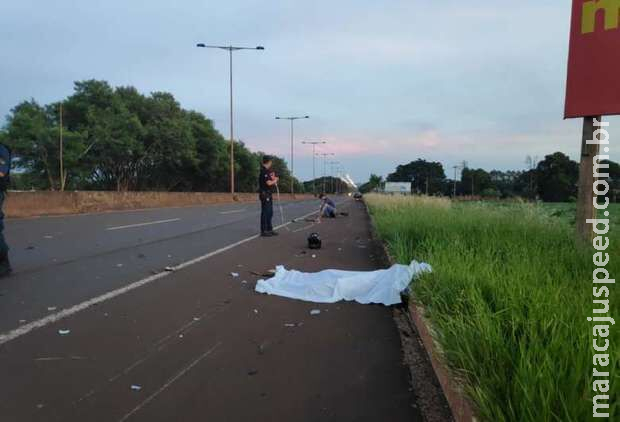 Mulher é encontrada morta em rodovia de Japorã Mulher é encontrada morta em rodovia de Japorã