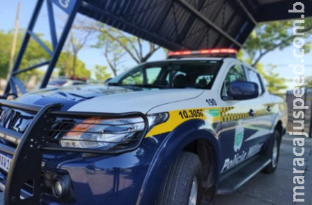 Mulher é esfaqueada por outra mulher em posto de combustível em Paranaíba Mulher é esfaqueada por outra mulher em posto de combustível em Paranaíba