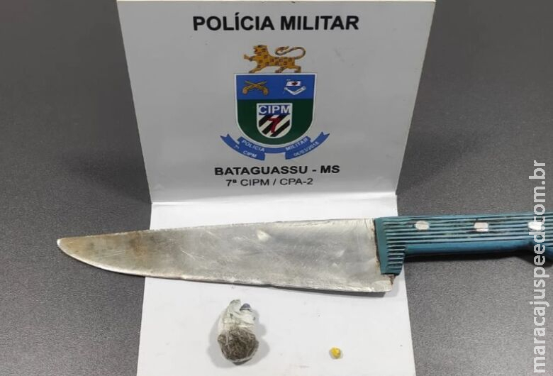 Mulher é presa pelo crime de tráfico de drogas Mulher é presa pelo crime de tráfico de drogas
