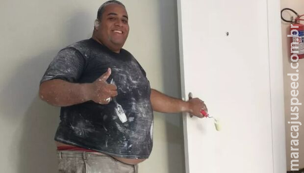 Pastor é morto a tiros próximo à igreja durante ação policial na Bahia Pastor é morto a tiros próximo à igreja durante ação policial na Bahia