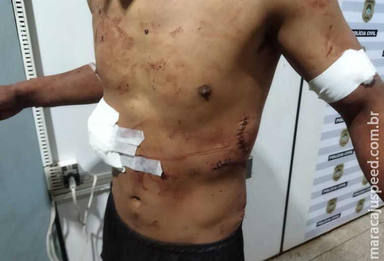 Um é preso e dois envolvidos em Um é preso e dois envolvidos em