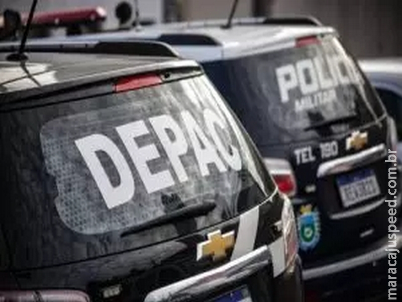 Advogado é preso em hotel acusado de perturbar hóspedes e tentar agarrar funcionário Advogado é preso em hotel acusado de perturbar hóspedes e tentar agarrar funcionário
