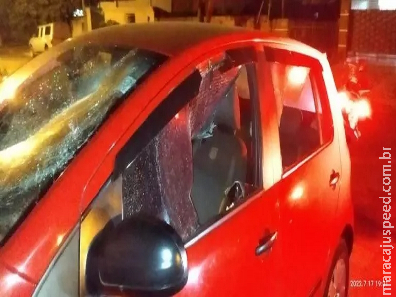 Após agredir esposa, homem é preso em Dourados com armas de fogo e munições Após agredir esposa, homem é preso em Dourados com armas de fogo e munições