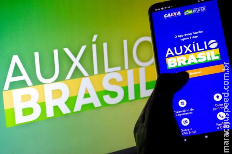 Avança na Câmara proposta para aumentar Auxílio Brasil para R$ 600