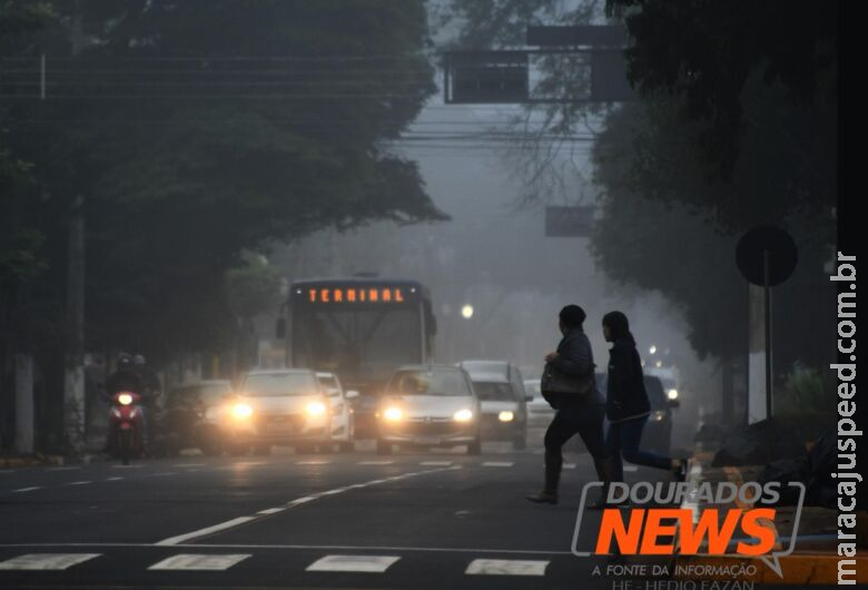 Chegada de frente fria vai derrubar temperatura no final de semana Chegada de frente fria vai derrubar temperatura no final de semana