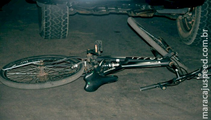 Criança em bicicleta fica ferida após ser atropelada por caminhonete em Chapadão do Sul Criança em bicicleta fica ferida após ser atropelada por caminhonete em Chapadão do Sul