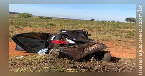 Duas mulheres morrem após carro bater de frente com caminhão na MS-040