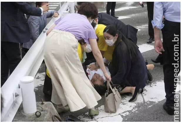 Ex-premiê Shinzo Abe é assassinado no Japão