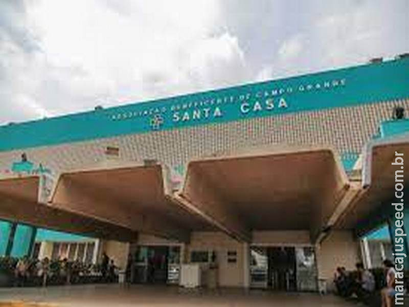 Homem de 31 anos cai de cavalo, bate cabeça e morre em hospital Homem de 31 anos cai de cavalo, bate cabeça e morre em hospital