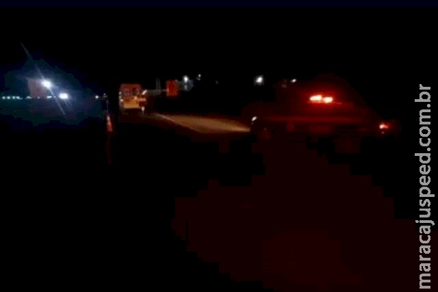 Homem morre atropelado na BR-163 e motorista foge Homem morre atropelado na BR-163 e motorista foge