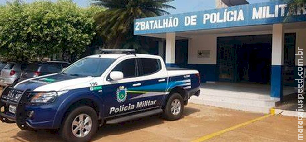 Jovem é morto por padrasto a facadas na frente de mãe em MS Jovem é morto por padrasto a facadas na frente de mãe em MS
