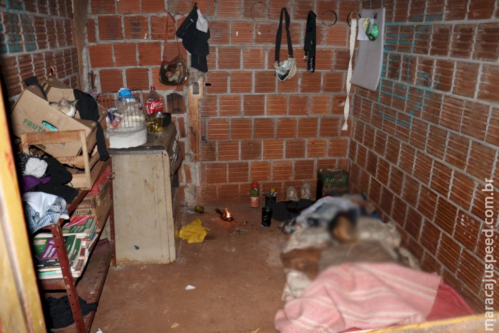 Jovem morre dias após ser espancado em festa e polícia investiga o caso Jovem morre dias após ser espancado em festa e polícia investiga o caso