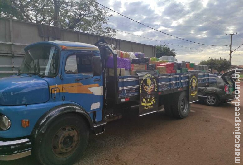 Maconha apreendida passa de 11 toneladas e uma pessoa é presa Maconha apreendida passa de 11 toneladas e uma pessoa é presa