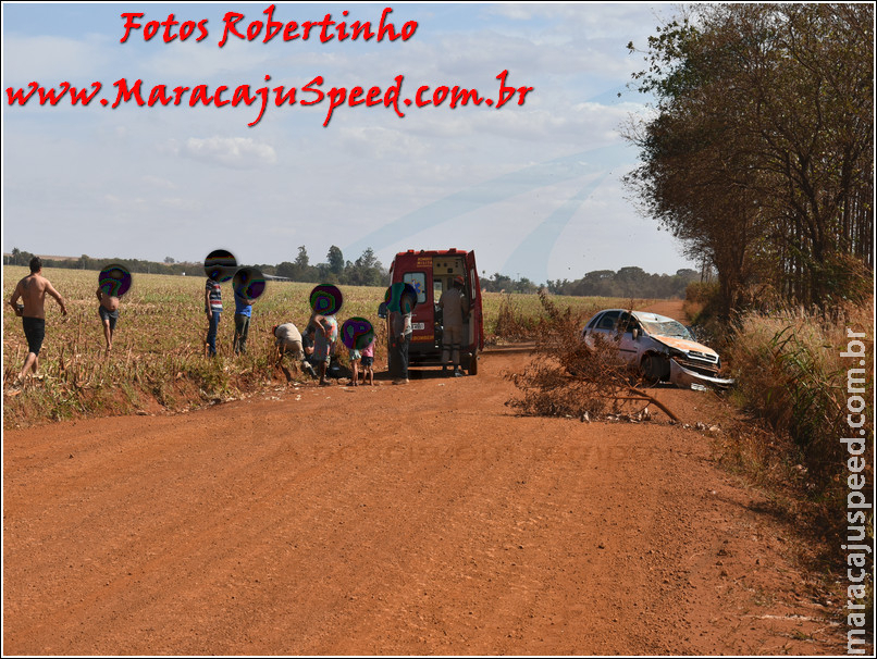 Maracaju: Bombeiros atendem ocorrência de capotamento na estrada que dá acesso a Escola Agrícola Maracaju: Bombeiros atendem ocorrência de capotamento na estrada que dá acesso a Escola Agrícola