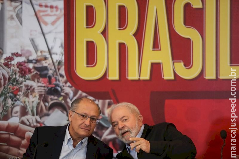 MDB oficializa apoio a Lula em 11 Estados e tira palanques de Tebet