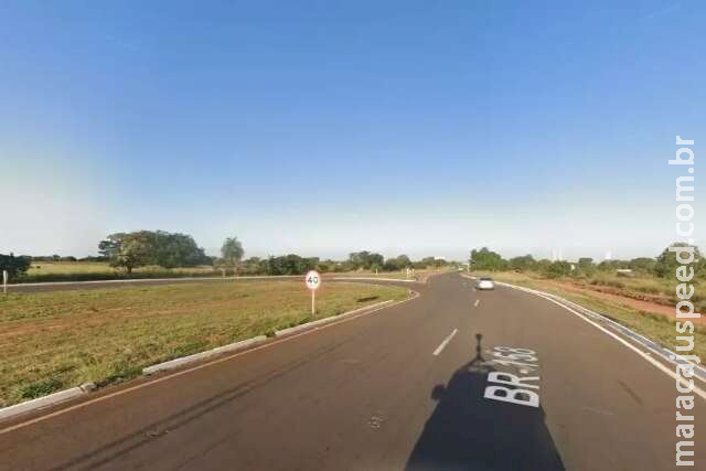 Motociclista morre ao pilotar em alta velocidade e colidir em placas na BR-158 Motociclista morre ao pilotar em alta velocidade e colidir em placas na BR-158