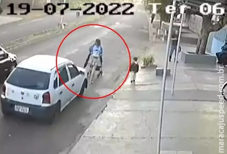 Motorista bêbado atropela mãe e bebê de cinco meses Motorista bêbado atropela mãe e bebê de cinco meses