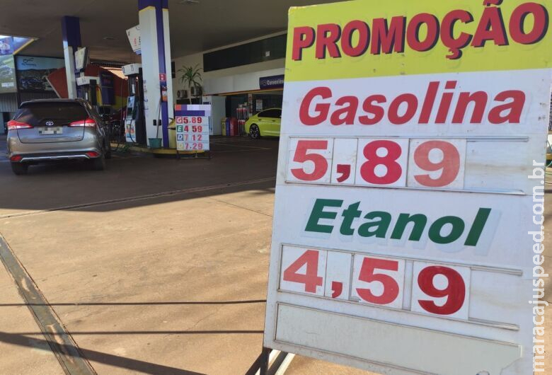 Petrobras anuncia redução no preço do litro da gasolina a partir de quarta Petrobras anuncia redução no preço do litro da gasolina a partir de quarta