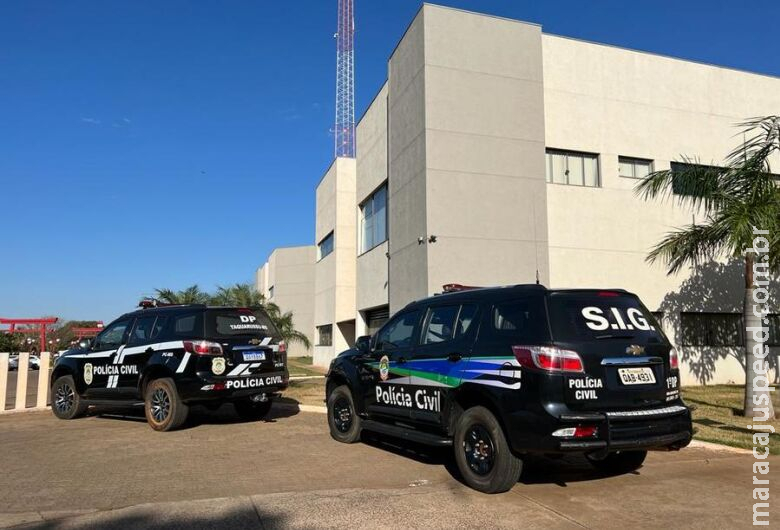 Polícia cumpre mandados em prédio de Secretaria de Assistência Social Polícia cumpre mandados em prédio de Secretaria de Assistência Social