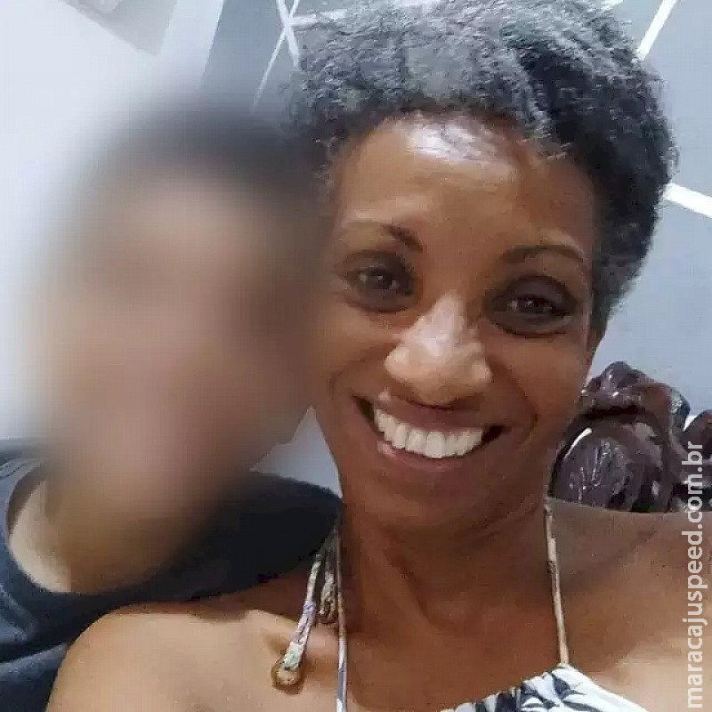 Sul-mato-grossense e filho de 11 anos são assassinados a facadas em SP Sul-mato-grossense e filho de 11 anos são assassinados a facadas em SP