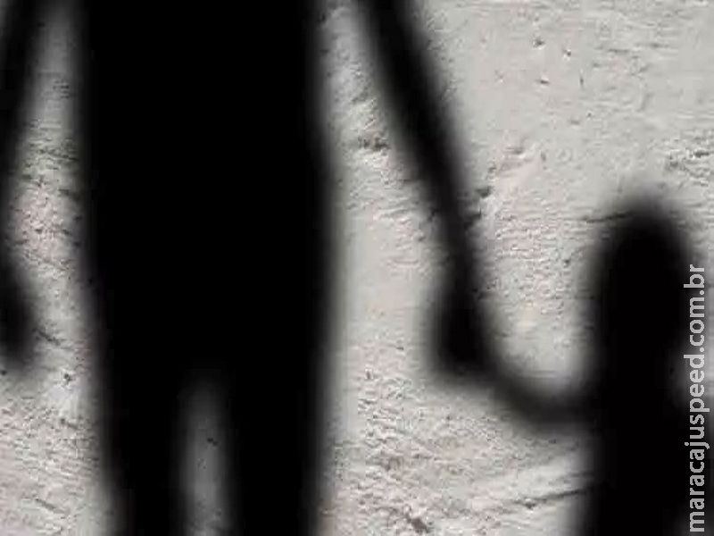 Suspeito invade casa e estupra menina de 5 anos que dormia com a irmã mais nova em MS Suspeito invade casa e estupra menina de 5 anos que dormia com a irmã mais nova em MS