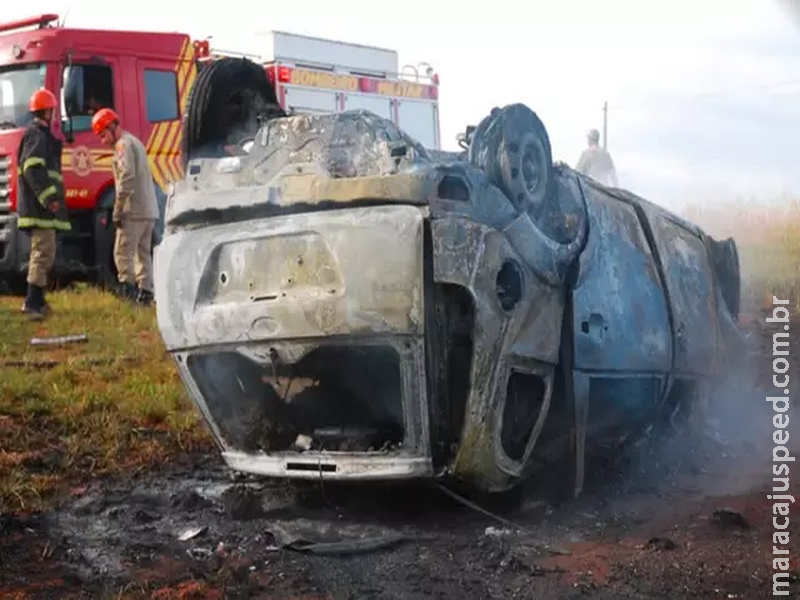 Traficante escapa da morte após carro capotar e pegar fogo na MS-338 Traficante escapa da morte após carro capotar e pegar fogo na MS-338